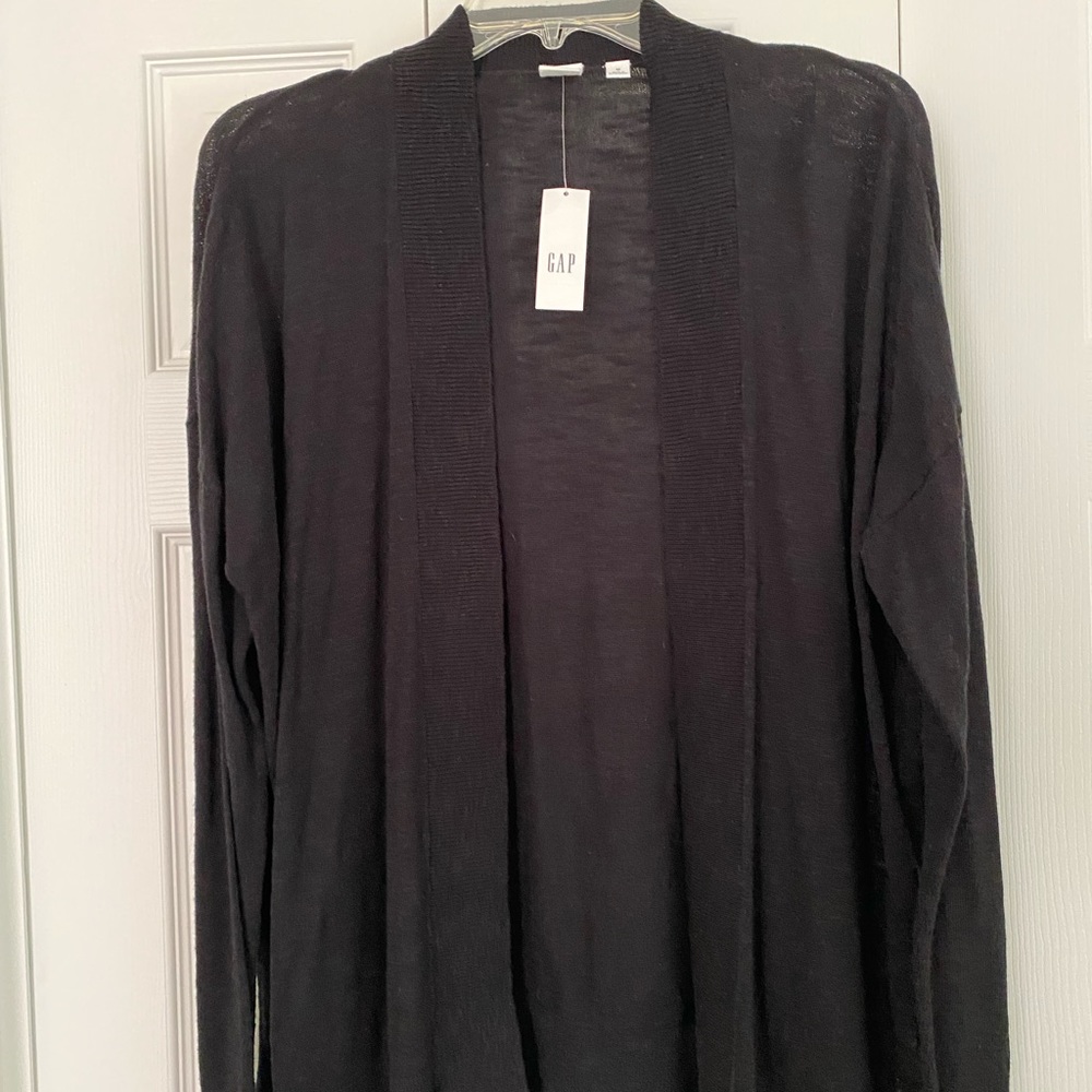 Gap long black sweater size M